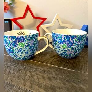Set of Lilly Pulitzer mugs